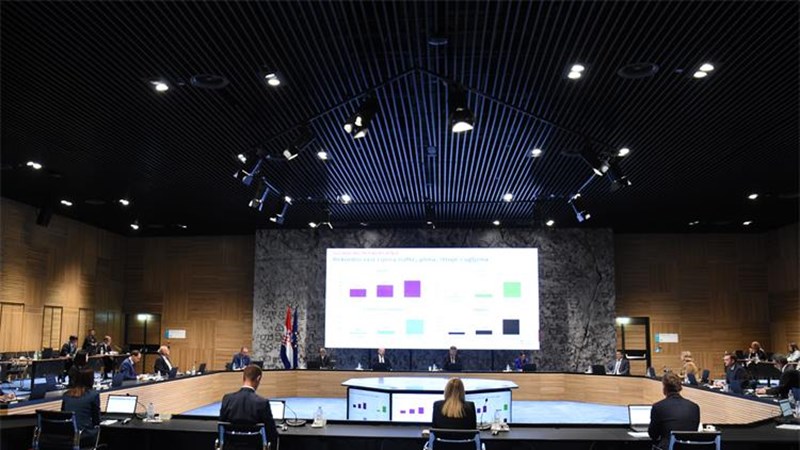 Vladin paket uključuje mjere pomoći za sve segmente društva